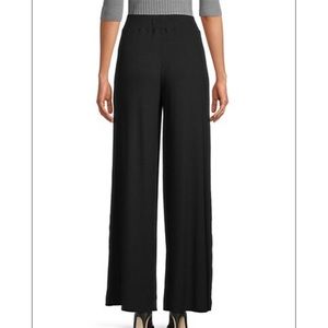 like new comfy pants :) soft, ribbed material